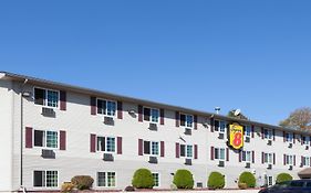 Super 8 By Wyndham Johnstown/Gloversville
